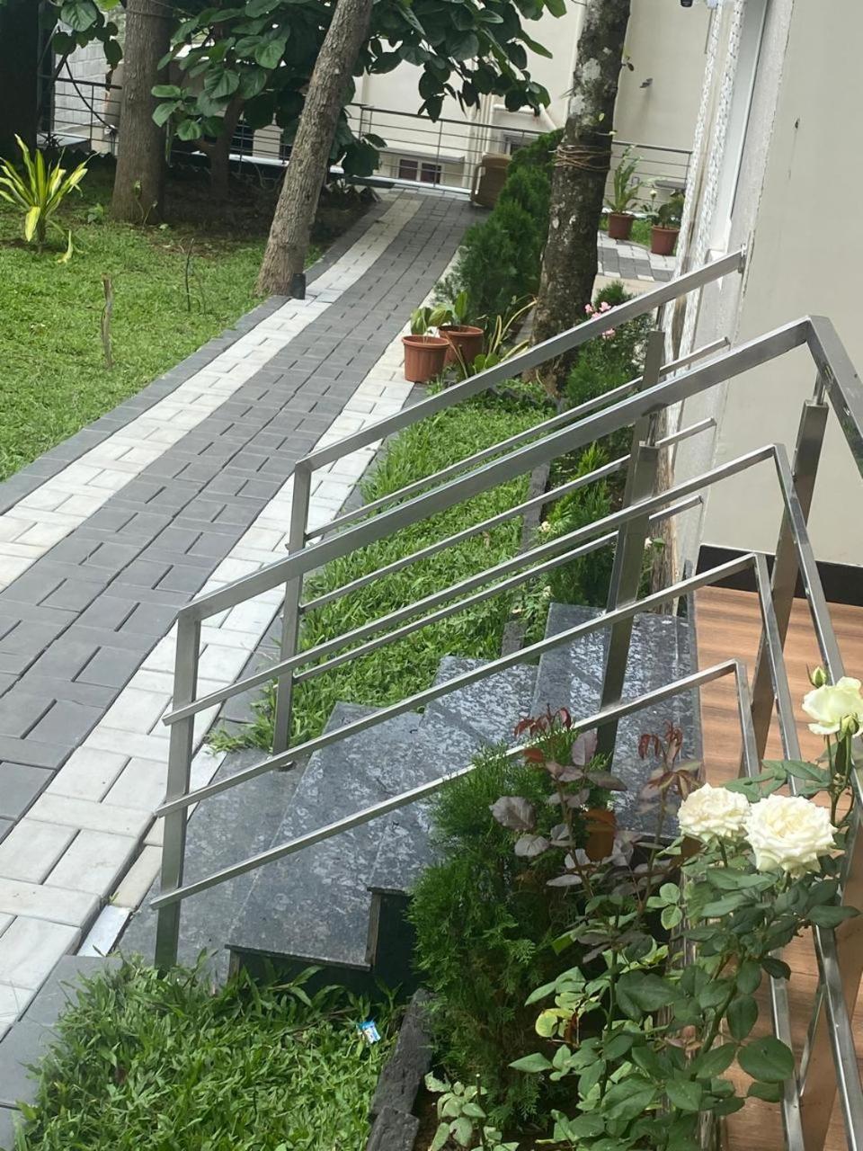 Jsr Homes Yercaud Exteriör bild